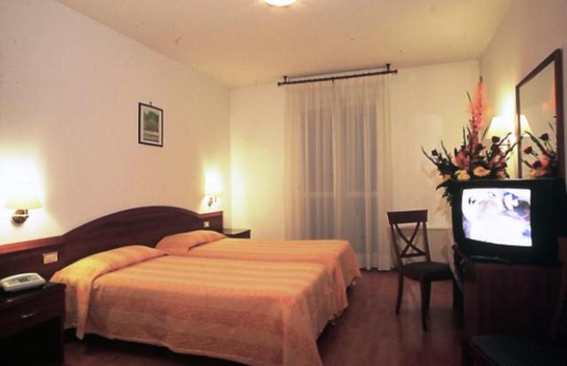 Hotel Park Venezia Stra Esterno foto